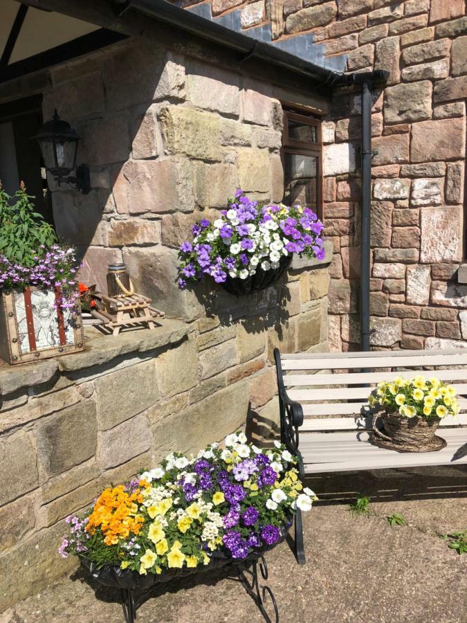 The Saddlery Cheshire Villa Congleton Exterior photo